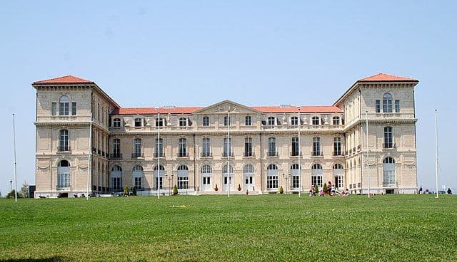 Aix-Marseille University